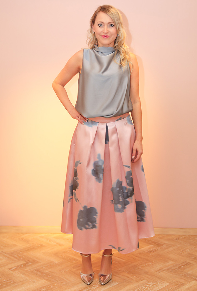 Madeleine – Floral Grace