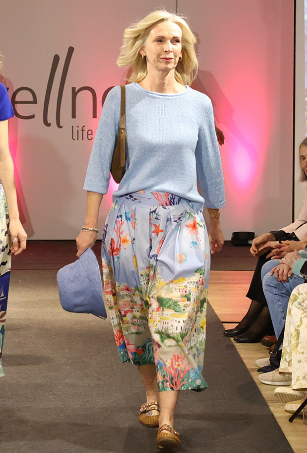 La Dolce Vita Skirt - Luftige Kombination mit Print-Rock und Feinstrick
